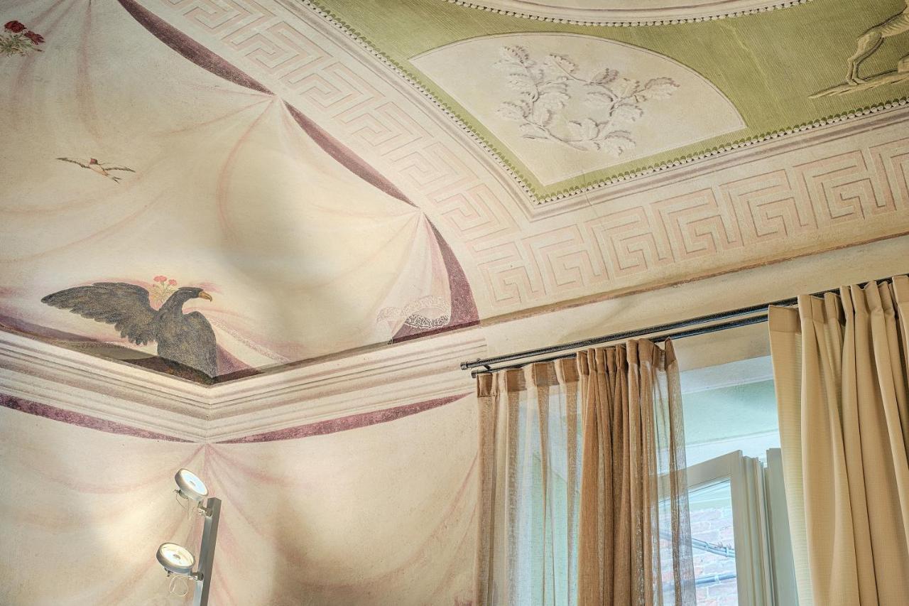 Bed and Breakfast Residenza D'Epoca Le Aquile Сієна Екстер'єр фото