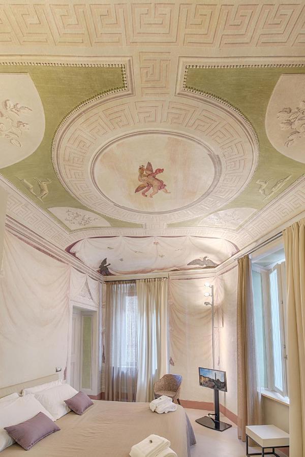 Bed and Breakfast Residenza D'Epoca Le Aquile Сієна Екстер'єр фото